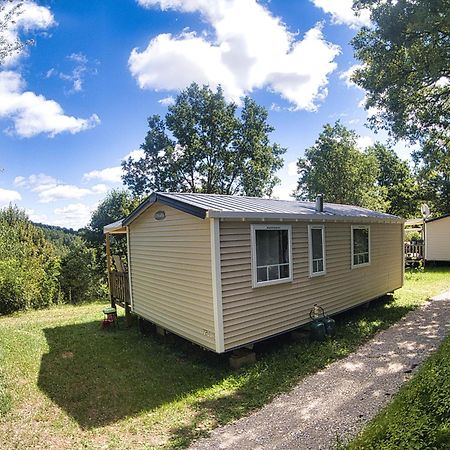 Camping Les Terrasses De Dordogne Руффиньяк-Сен-Сернен Экстерьер фото