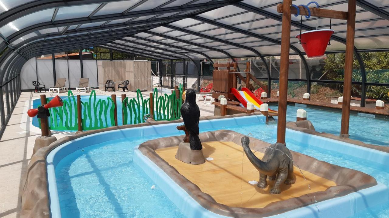 Camping Les Terrasses De Dordogne Руффиньяк-Сен-Сернен Экстерьер фото