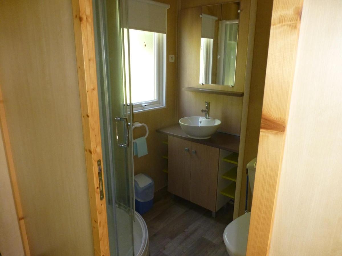Camping Les Terrasses De Dordogne Руффиньяк-Сен-Сернен Экстерьер фото
